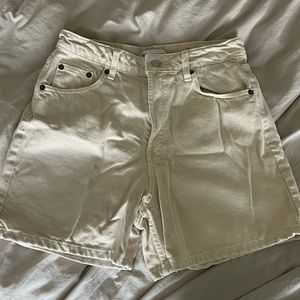 Zara - Cream Long denim shorts